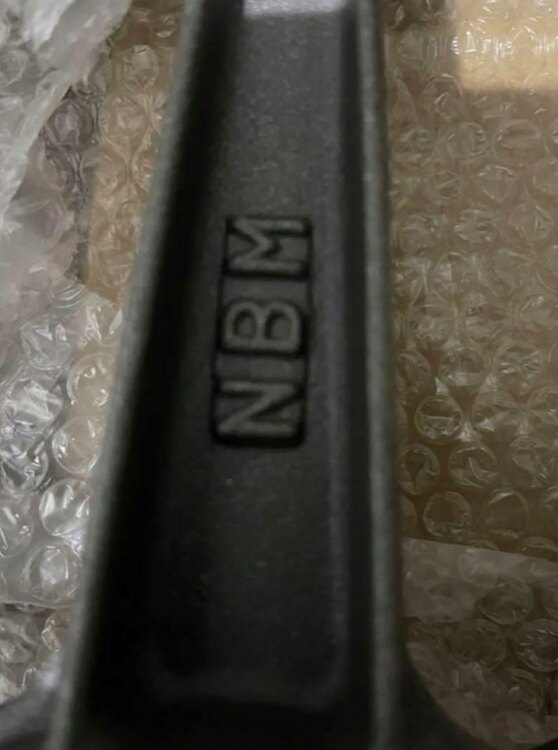 スズキ　GS400用　後期型　BEETキャストホイール 前後18インチ（バイク用品）の商品画像 - 査定依頼日：2025年3月16日 - 最高査定価格：40,000円