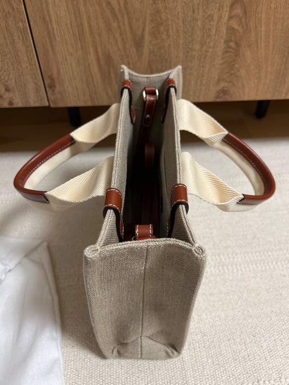 リネン製WOODYスモールトートバッグ（ブランドバッグ）の商品画像 - 査定依頼日：2025年7月31日 - 最高査定価格：20,000円