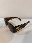 サングラス（古着・ファッション）の商品画像 - 査定依頼日：2025年1月18日 - 最高査定価格：1,000円