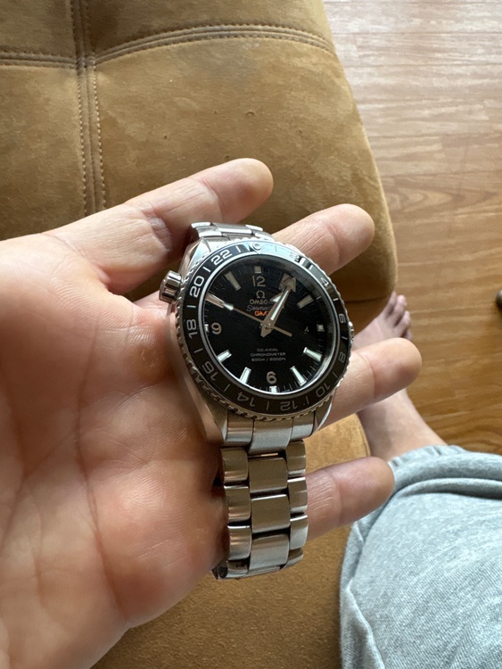 オメガ シーマスター 232.30.44.22.22.01.00（高級時計）の商品画像 - 査定依頼日：2026年4月18日 - 最高査定価格：820,000円