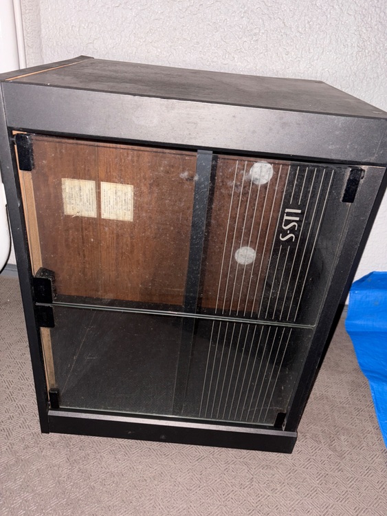 マッサージ電動座椅子　テレビ台（家具・寝具）の商品画像 - 査定依頼日：2025年11月18日 - 最高査定価格：3,000円