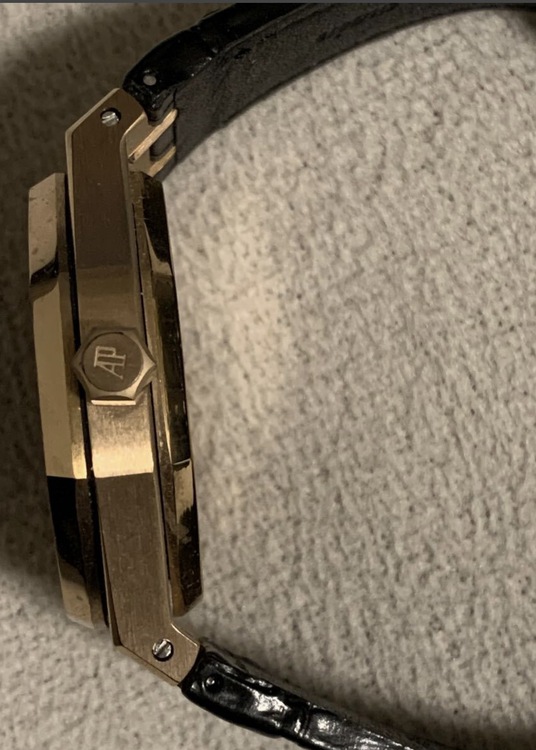 オーデマピゲ ロイヤルオーク （高級時計）の商品画像 - 査定依頼日：2026年1月7日 - 最高査定価格：7,500,000円