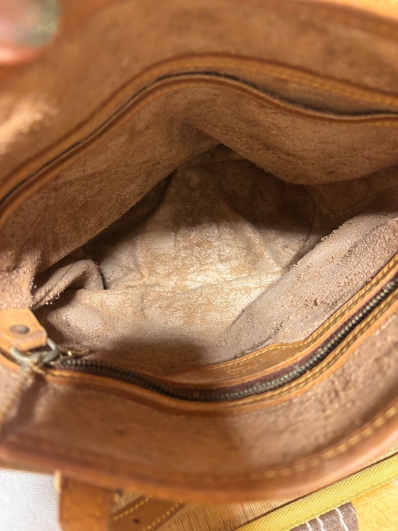 ルイヴィトン モノグラム （ブランドバッグ）の商品画像 - 査定依頼日：2025年12月21日 - 最高査定価格：40,000円