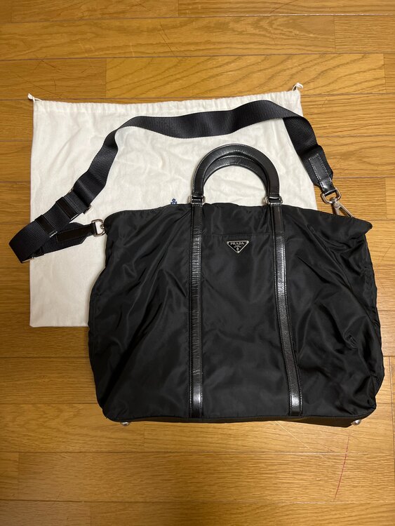 プラダ  （ブランドバッグ）の商品画像 - 査定依頼日：2025年5月26日 - 最高査定価格：35,000円