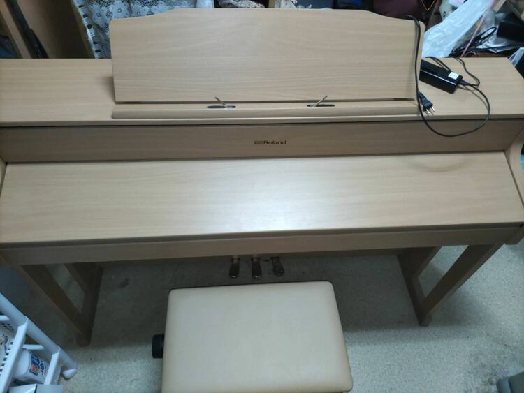 HP605-NB（ピアノ・楽器・PA機材）の商品画像 - 査定依頼日：2025年9月29日 - 最高査定価格：8,000円