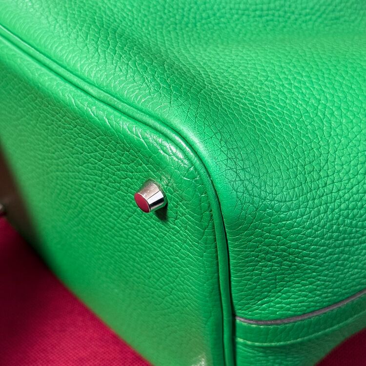 ピコタンロックMM グリーン（ブランドバッグ）の商品画像 - 査定依頼日：2025年11月11日 - 最高査定価格：360,000円