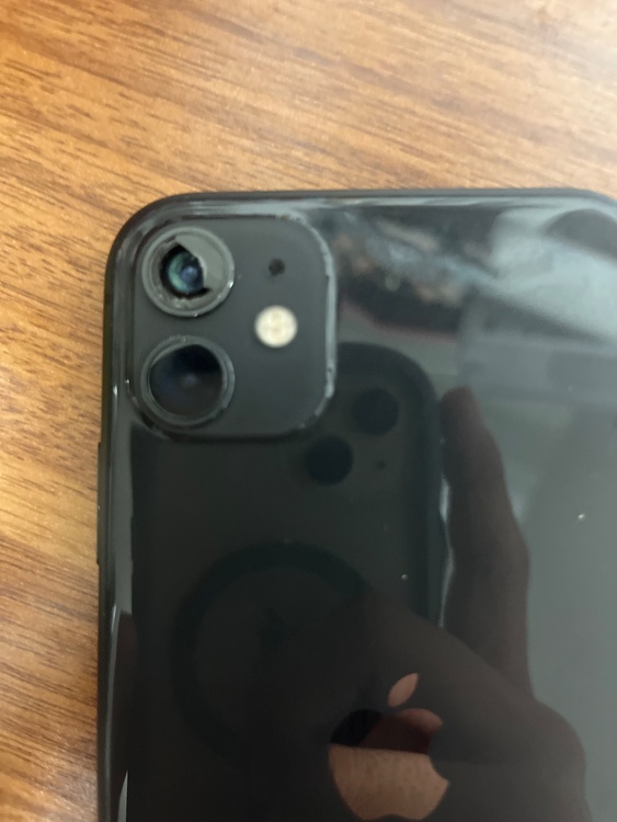 iPhone iPhone11 64GB SIMフリー（スマホ）の商品画像 - 査定依頼日：2026年7月12日 - 最高査定価格：20,000円