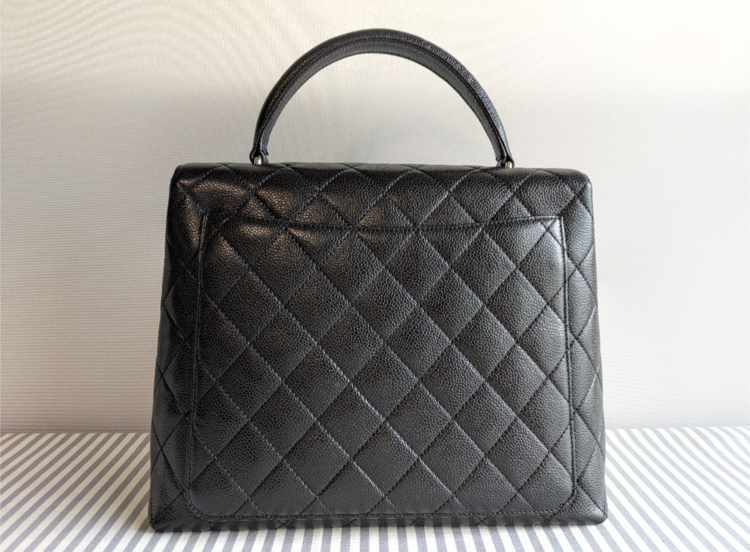 キャビアスキン ハンドバッグ ブラック（ブランドバッグ）の商品画像 - 査定依頼日：2025年5月24日 - 最高査定価格：350,000円