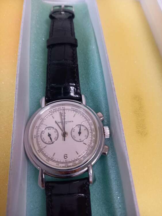 47101/000P（高級時計）の商品画像 - 査定依頼日：2025年4月26日 - 最高査定価格：3,000,000円