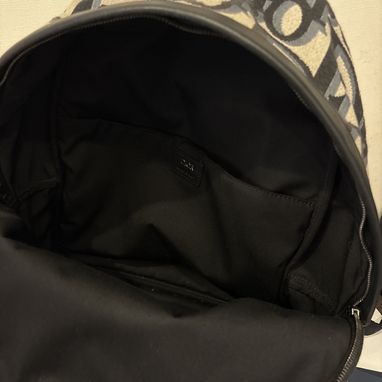 ディオール  （ブランドバッグ）の商品画像 - 査定依頼日：2025年12月16日 - 最高査定価格：240,000円