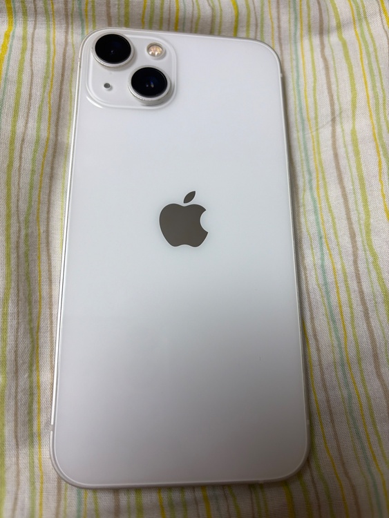 iPhone 13 256GB au（スマホ）の商品画像 - 査定依頼日：2026年5月6日 - 最高査定価格：45,000円