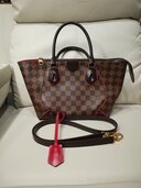 カイサトートPM（ブランドバッグ）の商品画像 - 査定依頼日：2026年4月9日 - 最高査定価格：140,000円