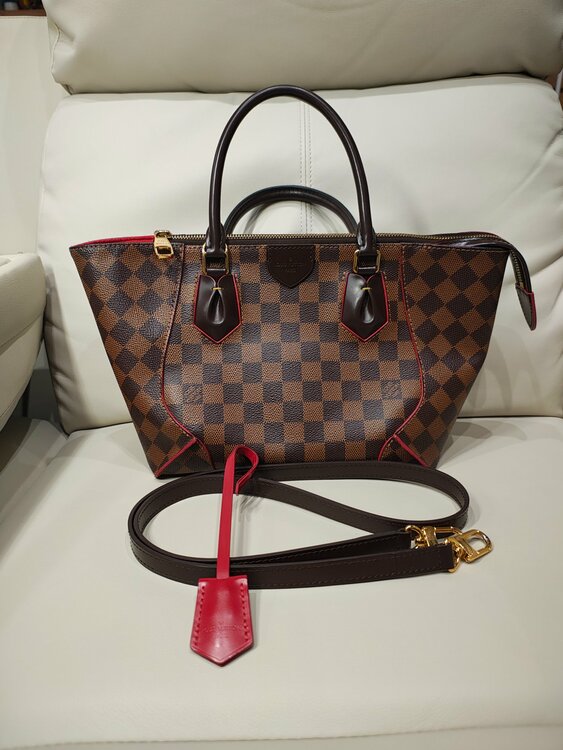 カイサトートPM（ブランドバッグ）の商品画像 - 査定依頼日：2026年4月9日 - 最高査定価格：140,000円