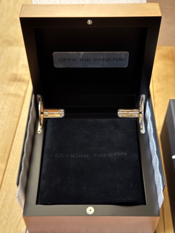 LUMINOR GMT OP6555（高級時計）の商品画像 - 査定依頼日：2025年11月23日 - 最高査定価格：480,000円