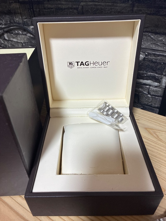 タグホイヤー カレラ CALIBRE1（高級時計）の商品画像 - 査定依頼日：2026年1月11日 - 最高査定価格：200,000円