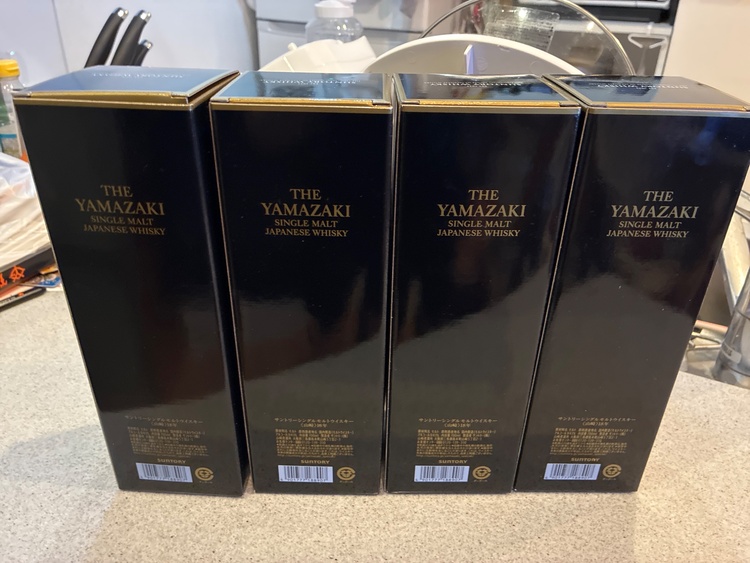 山﨑18年（お酒）の商品画像 - 査定依頼日：2026年5月23日 - 最高査定価格：370,000円