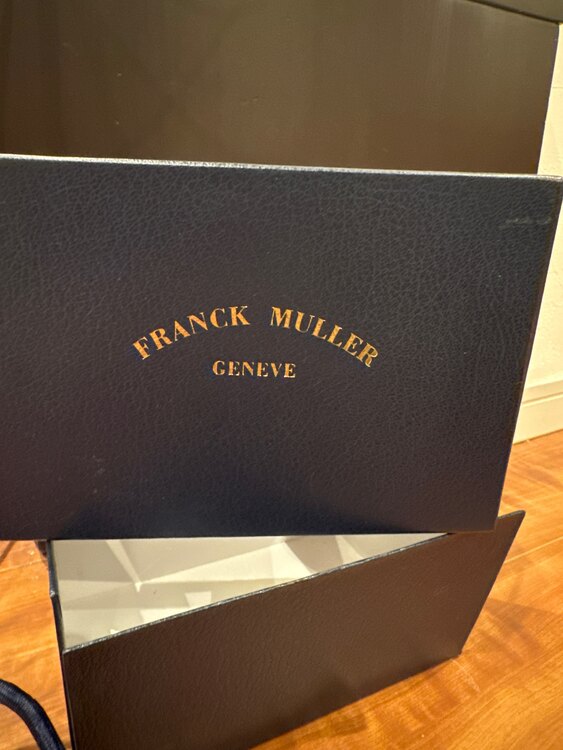 geneve（高級時計）の商品画像 - 査定依頼日：2025年1月14日 - 最高査定価格：130,000円