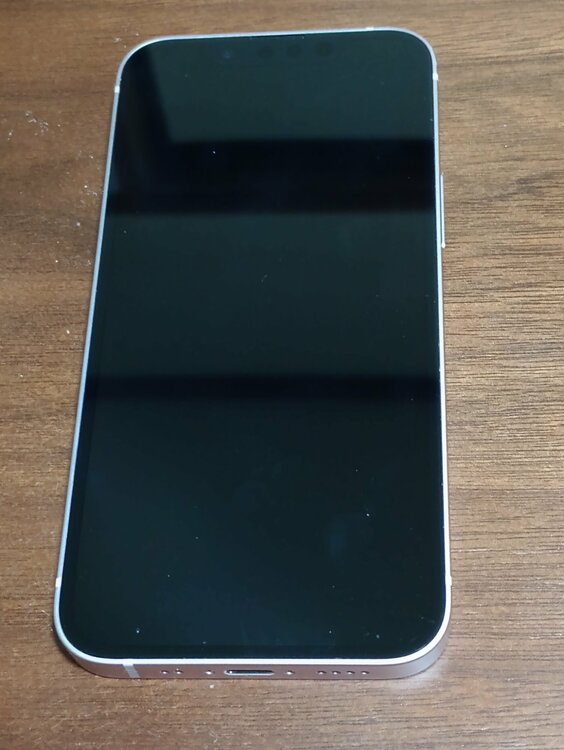 iPhone 13 mini 128GB SIMフリー（スマホ）の商品画像 - 査定依頼日：2026年2月8日 - 最高査定価格：35,000円