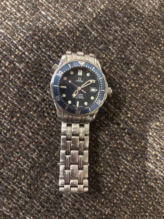プロフェッショナル 300M クオーツ（高級時計）の商品画像 - 査定依頼日：2026年3月1日 - 最高査定価格：220,000円