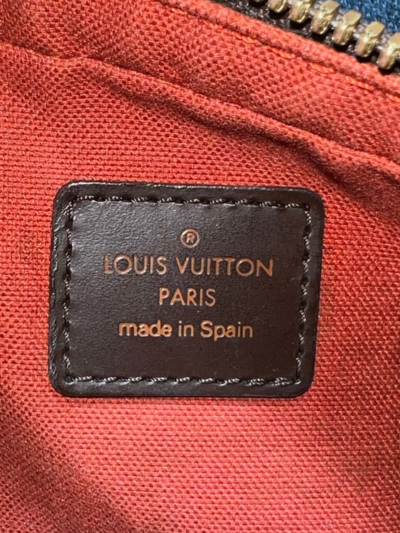 N51994 ジェロニモス　中期（ブランドバッグ）の商品画像 - 査定依頼日：2025年2月24日 - 最高査定価格：70,000円