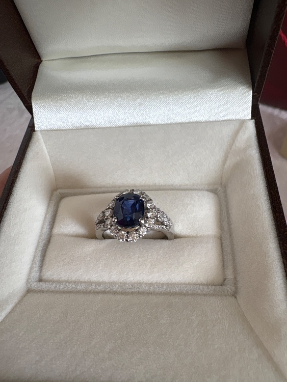 サファイア指輪（金・貴金属）の商品画像 - 査定依頼日：2026年1月11日 - 最高査定価格：300,000円