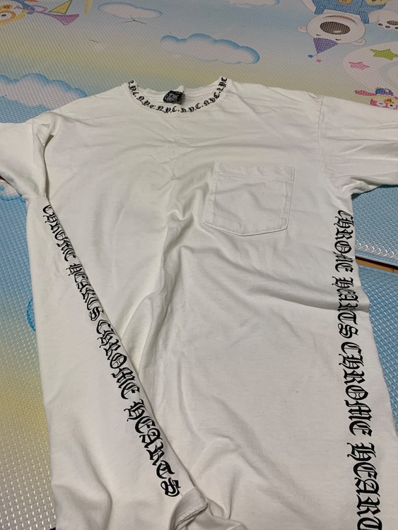 ビンテージTシャツ（古着・ファッション）の商品画像 - 査定依頼日：2026年3月30日 - 最高査定価格：800円