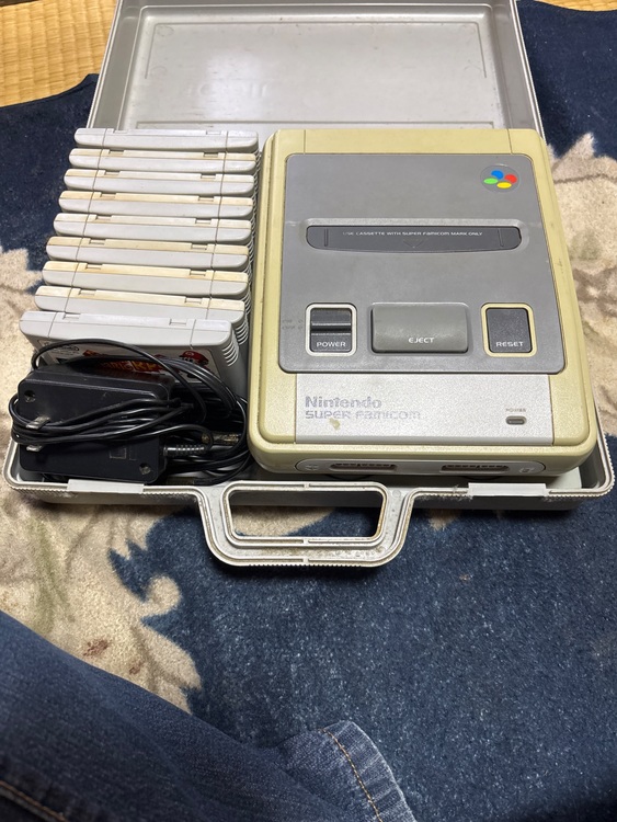 スーパーファミコン（ゲーム機本体・ゲームソフト）の商品画像 - 査定依頼日：2025年10月9日 - 最高査定価格：2円