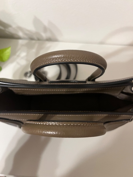 セリーヌ  （ブランドバッグ）の商品画像 - 査定依頼日：2025年12月3日 - 最高査定価格：150,000円