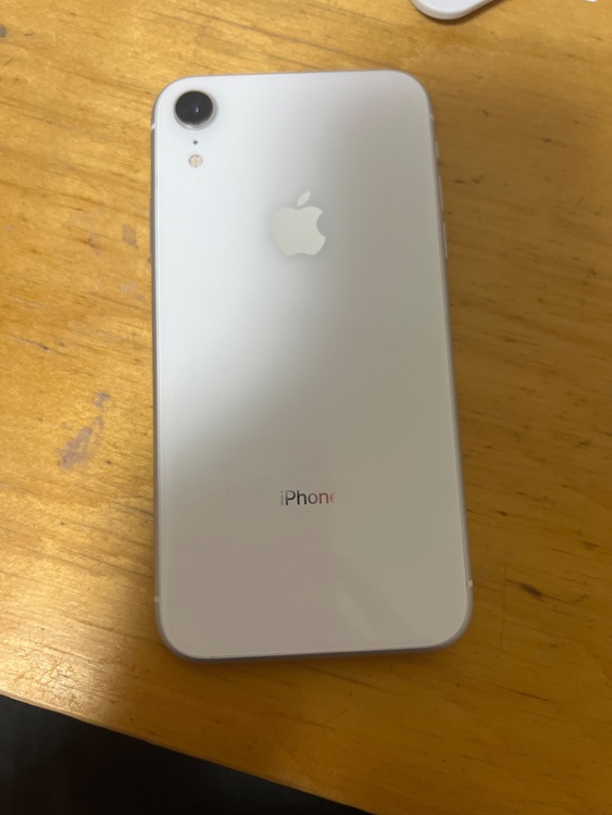 iPhone iPhoneXR 64GB SIMフリー（スマホ）の商品画像 - 査定依頼日：2026年5月30日 - 最高査定価格：15,000円