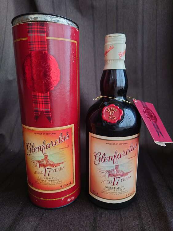 Glenfarclas 17年 旧ボトル（お酒）の商品画像 - 査定依頼日：2025年5月21日 - 最高査定価格：17,000円