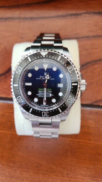 ロレックス シードゥエラー 1（高級時計）の商品画像 - 査定依頼日：2026年1月31日 - 最高査定価格：1,720,000円