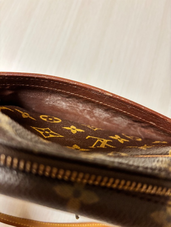 ルイヴィトン モノグラム （ブランドバッグ）の商品画像 - 査定依頼日：2025年12月30日 - 最高査定価格：50,000円