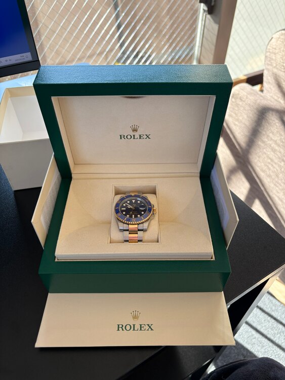 ロレックス サブマリーナー 116613la（高級時計）の商品画像 - 査定依頼日：2025年1月26日 - 最高査定価格：2,200,000円