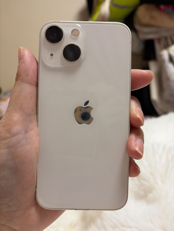 iPhone 13 mini 128GB docomo（スマホ）の商品画像 - 査定依頼日：2026年1月14日 - 最高査定価格：31,000円