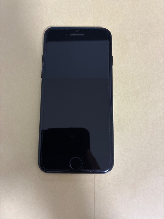 iPhone7（スマホ）の商品画像 - 査定依頼日：2026年8月17日 - 最高査定価格：1,500円