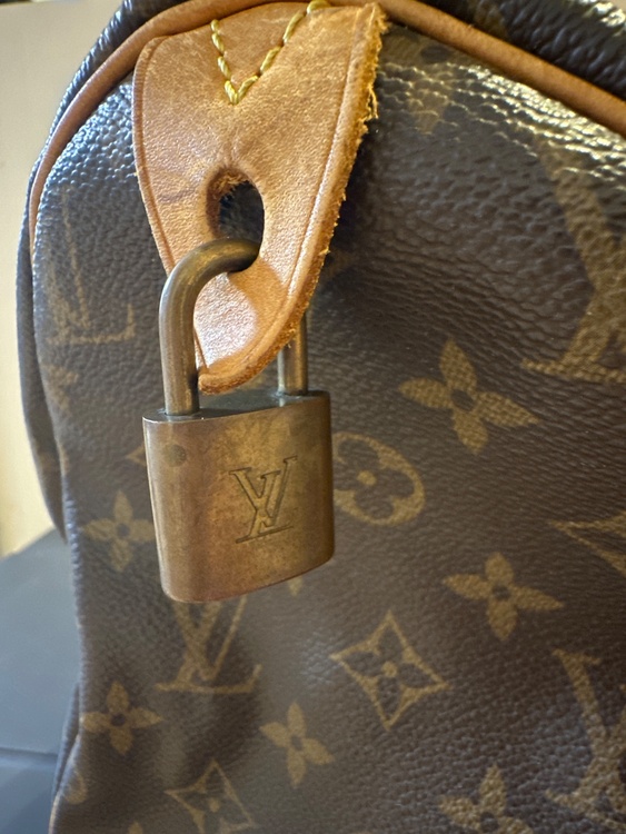 ルイヴィトン スピーディー （ブランドバッグ）の商品画像 - 査定依頼日：2026年2月28日 - 最高査定価格：56,000円