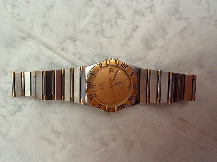 オメガ コンステーション （高級時計）の商品画像 - 査定依頼日：2026年3月9日 - 最高査定価格：120,000円