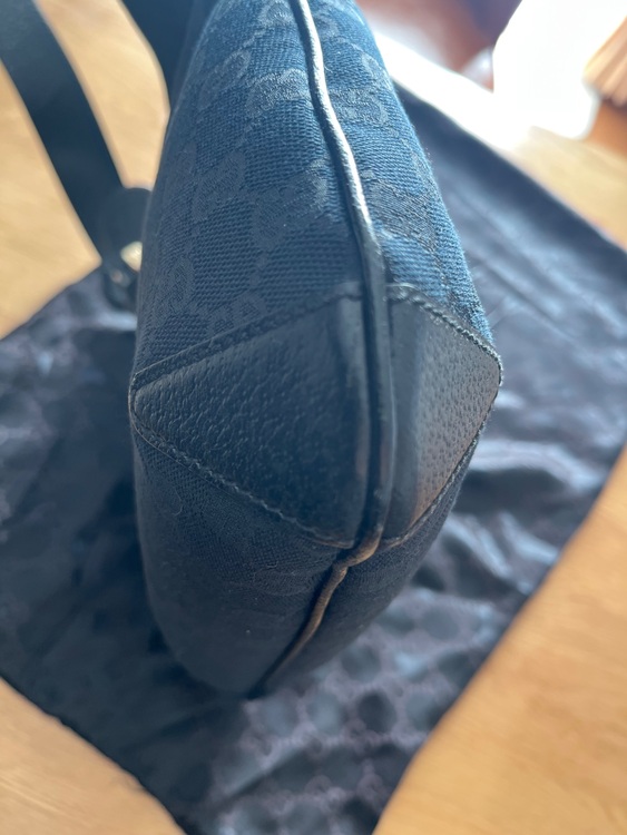 バック（ブランドバッグ）の商品画像 - 査定依頼日：2025年11月20日 - 最高査定価格：45,000円