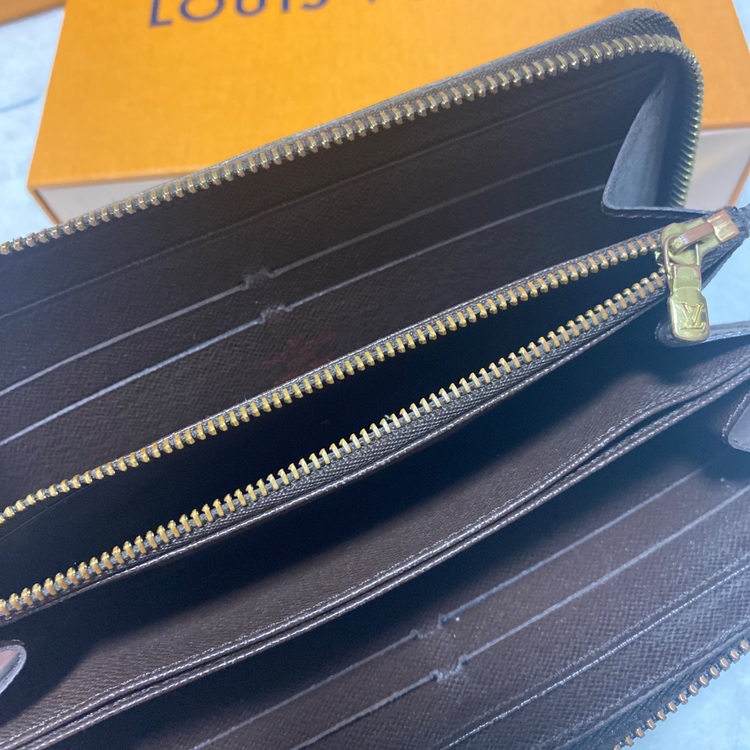 ダミエ（ブランド財布・小物）の商品画像 - 査定依頼日：2025年9月26日 - 最高査定価格：30,000円