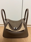 Lindy 26（ブランドバッグ）の商品画像 - 査定依頼日：2025年12月23日 - 最高査定価格：1,200,000円