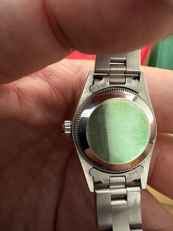 ロレックス　oyster perpetual（高級時計）の商品画像 - 査定依頼日：2026年9月21日 - 最高査定価格：1,600,000円