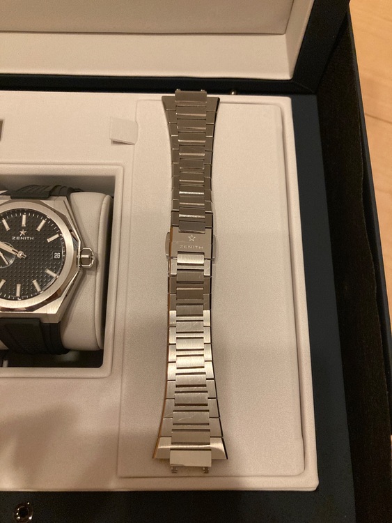 ゼニス その他 ref 03.9300.3620/21.l00（高級時計）の商品画像 - 査定依頼日：2025年8月27日 - 最高査定価格：620,000円