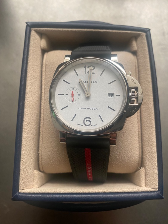 パネライ ルミノール （高級時計）の商品画像 - 査定依頼日：2025年6月18日 - 最高査定価格：780,000円