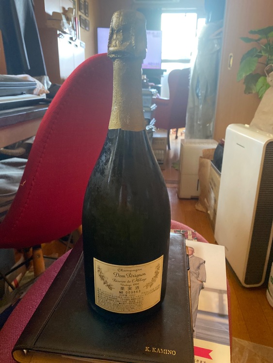 シャンパン ドン・ペリニヨン （お酒）の商品画像 - 査定依頼日：2025年6月19日 - 最高査定価格：105,000円