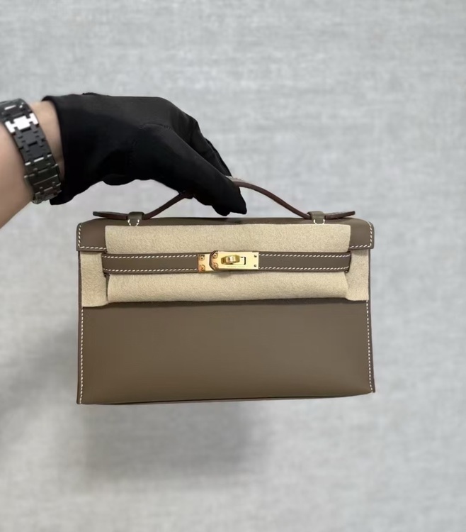 mini kelly 1（ブランドバッグ）の商品画像 - 査定依頼日：2025年10月6日 - 最高査定価格：27,500,000円