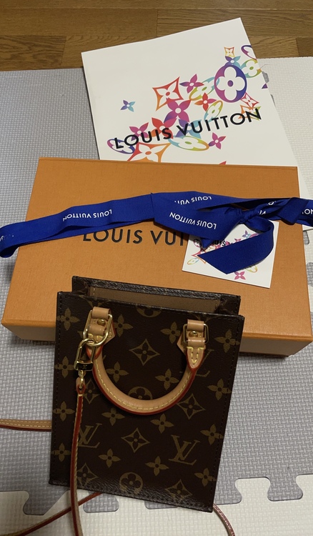 プティットサックプラ（ブランドバッグ）の商品画像 - 査定依頼日：2022年6月7日 - 最高査定価格：115,000円