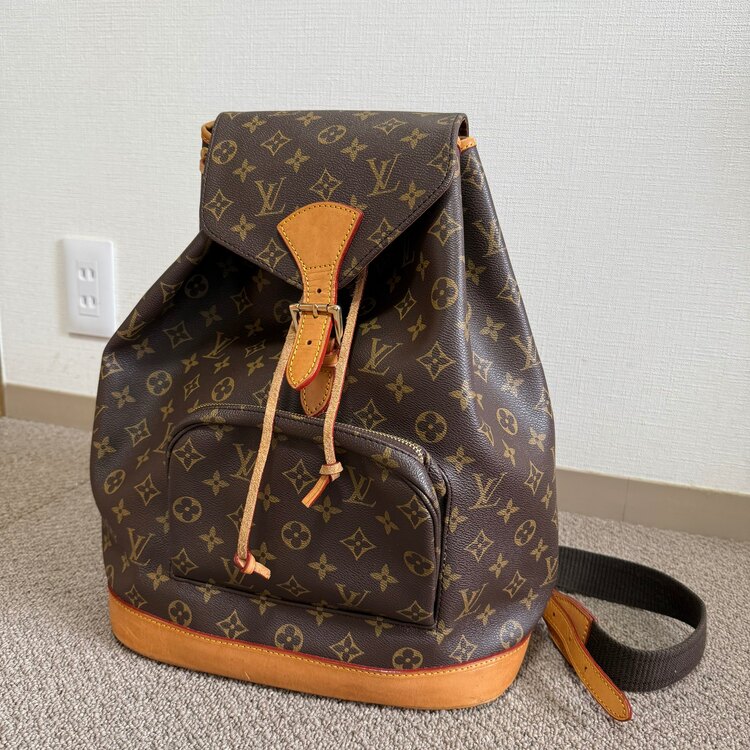 ルイヴィトン　リュック　傷あり（ブランドバッグ）の商品画像 - 査定依頼日：2025年5月19日 - 最高査定価格：60,000円