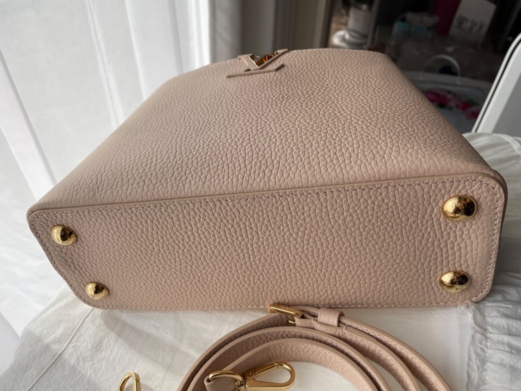 カプシーヌ（ブランドバッグ）の商品画像 - 査定依頼日：2025年10月29日 - 最高査定価格：450,000円