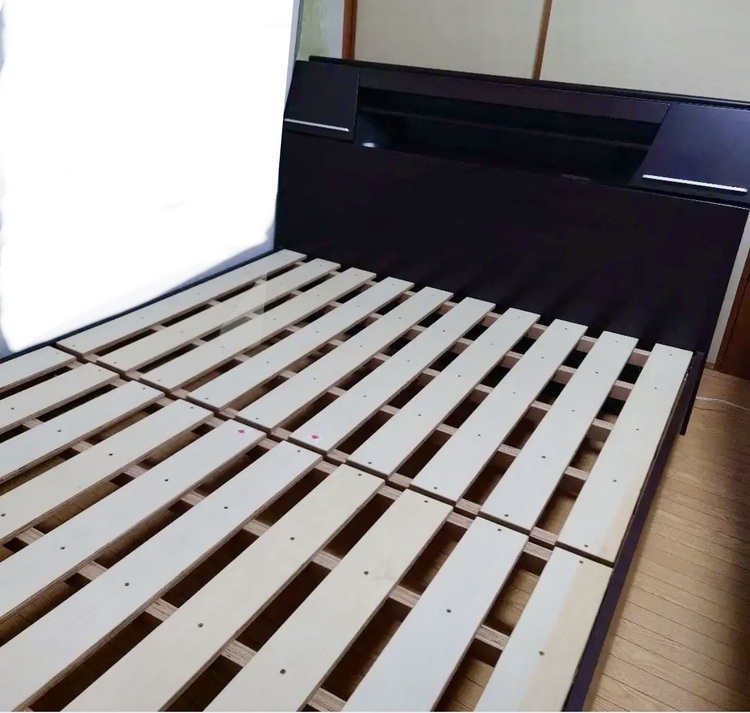 ベッドフレーム（家具・寝具）の商品画像 - 査定依頼日：2026年9月19日 - 最高査定価格：3,000円