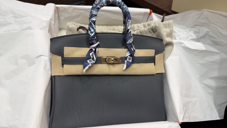 エルメス バーキン （ブランドバッグ）の商品画像 - 査定依頼日：2025年10月19日 - 最高査定価格：3,000,000円